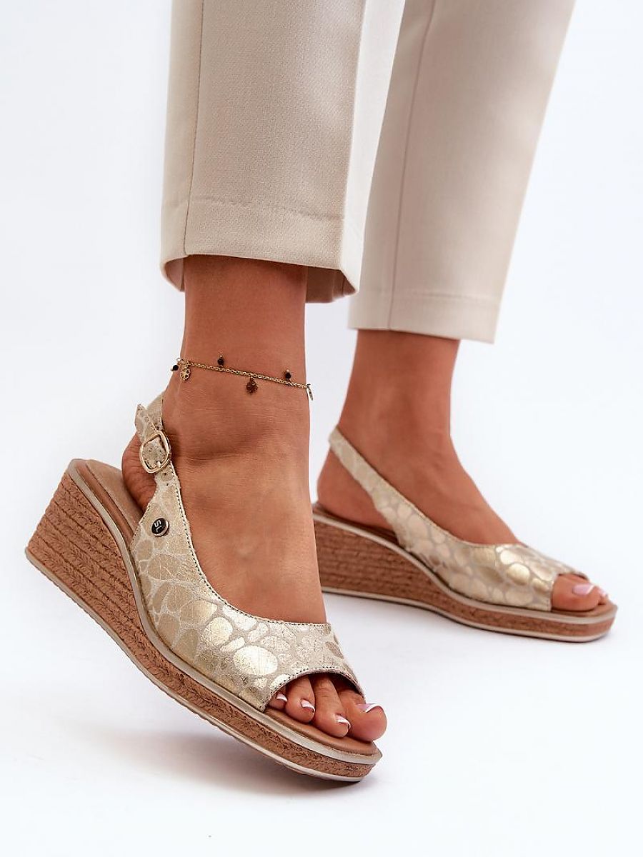 Buskin model 195750 Step in style