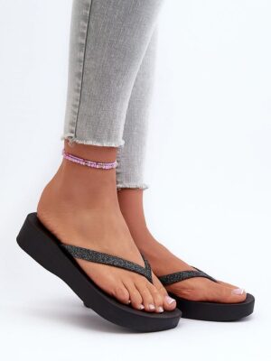 Japanese flip-flops model 198035 Step in style