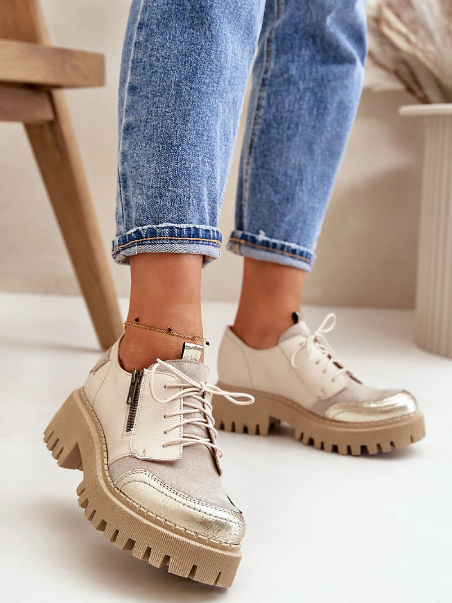 Low Shoes model 199809 Step in style