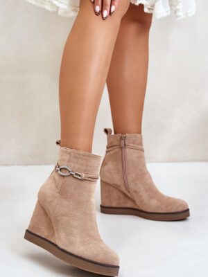 Buskin boots model 200088 Step in style