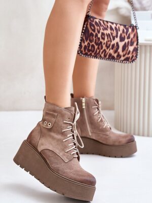 Buskin boots model 201171 Step in style