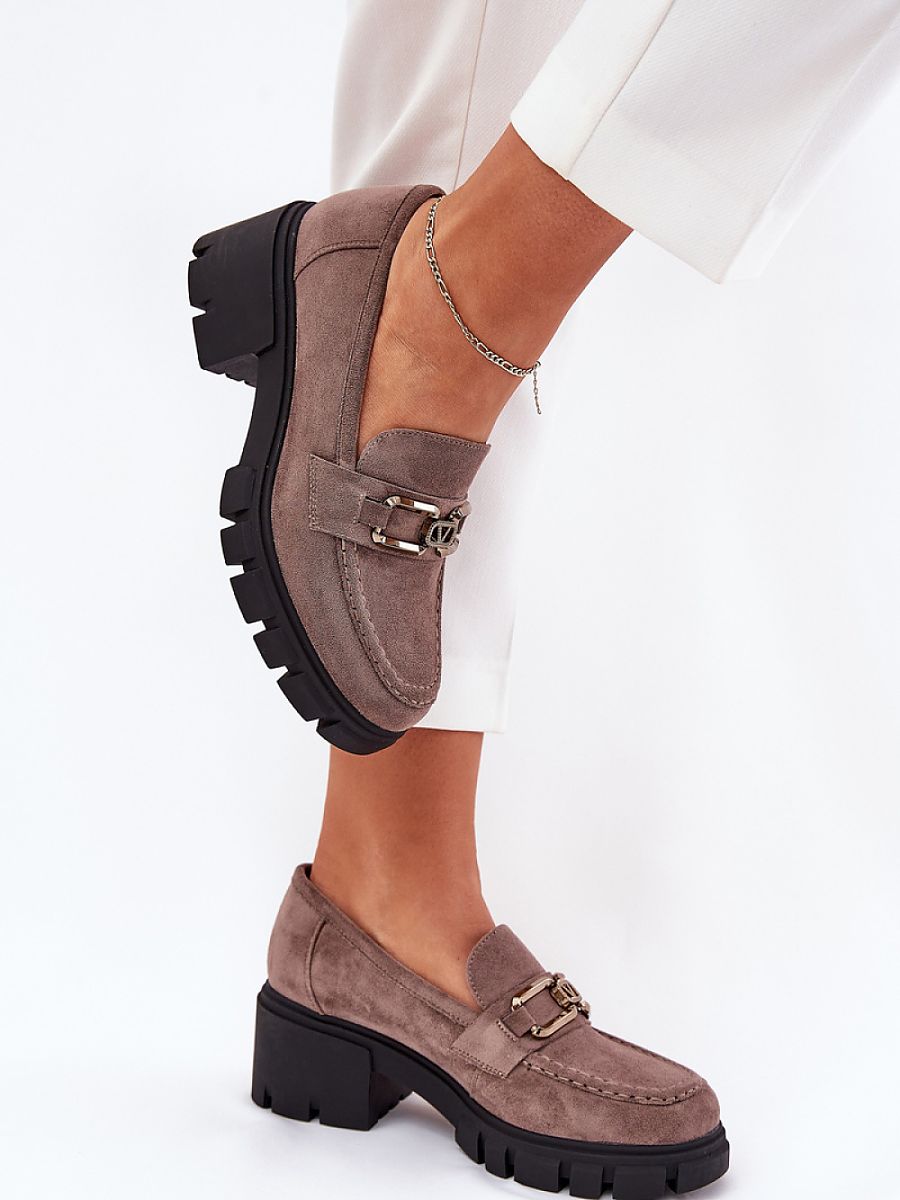 Heeled low shoes model 209053 Step in style