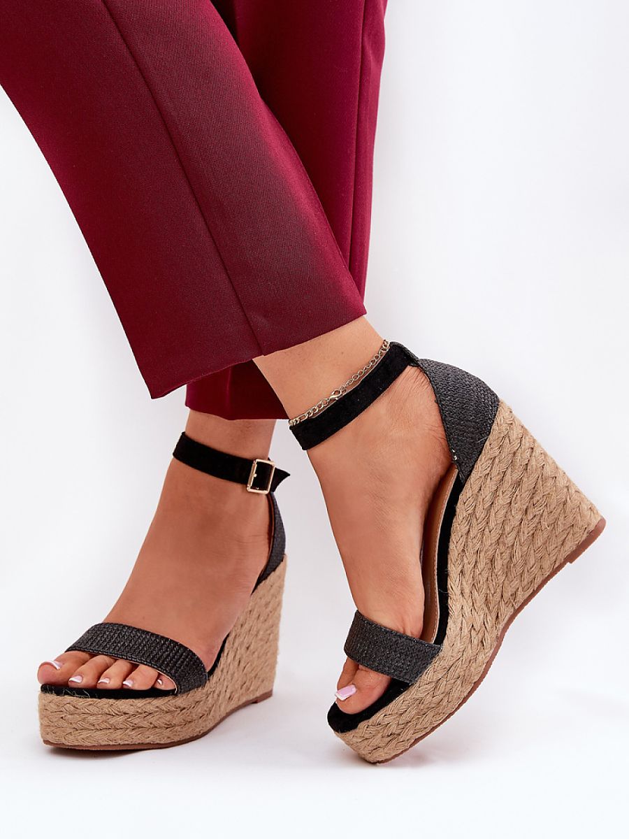 Buskin model 209912 Step in style