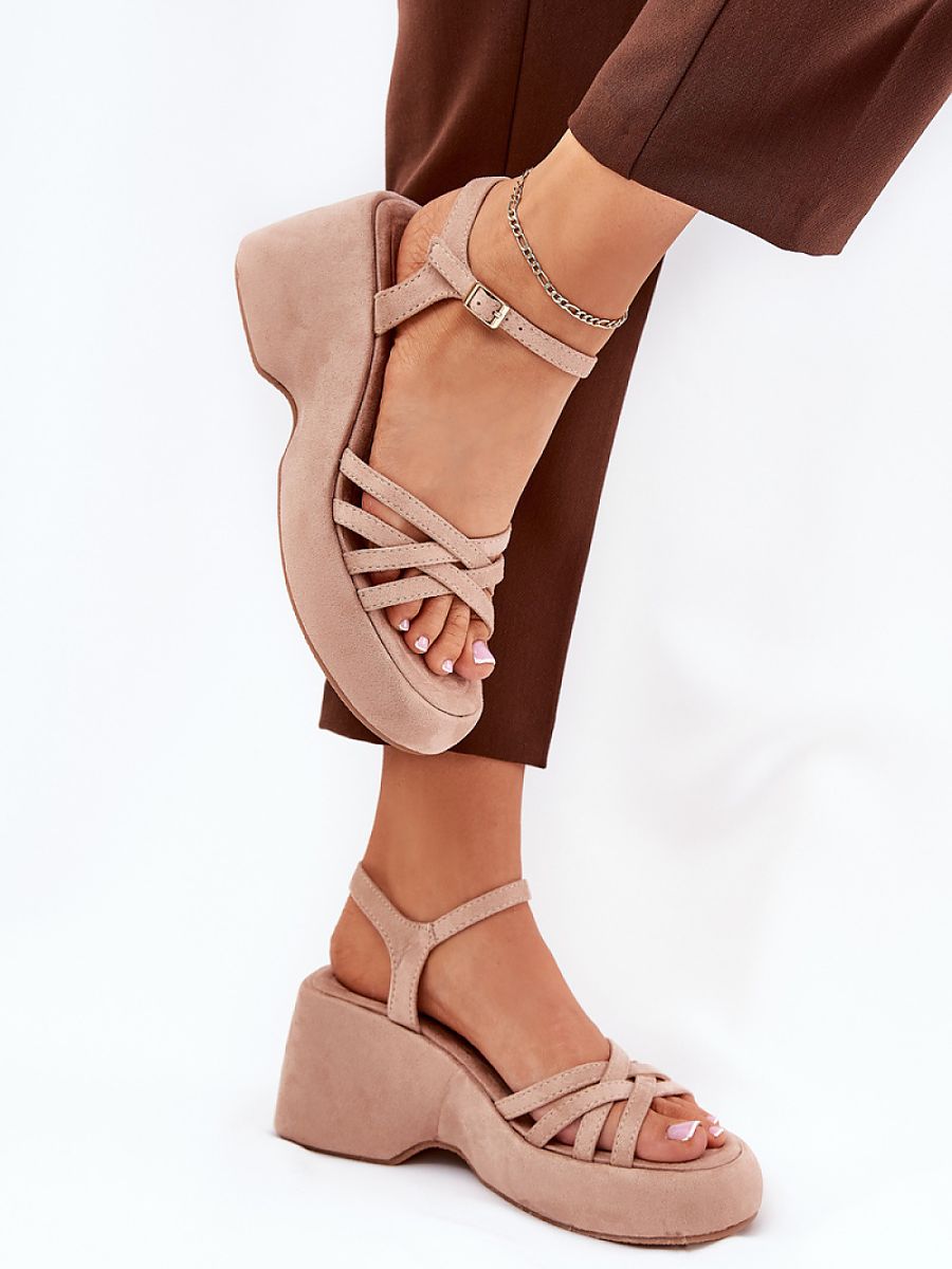 Buskin model 209914 Step in style