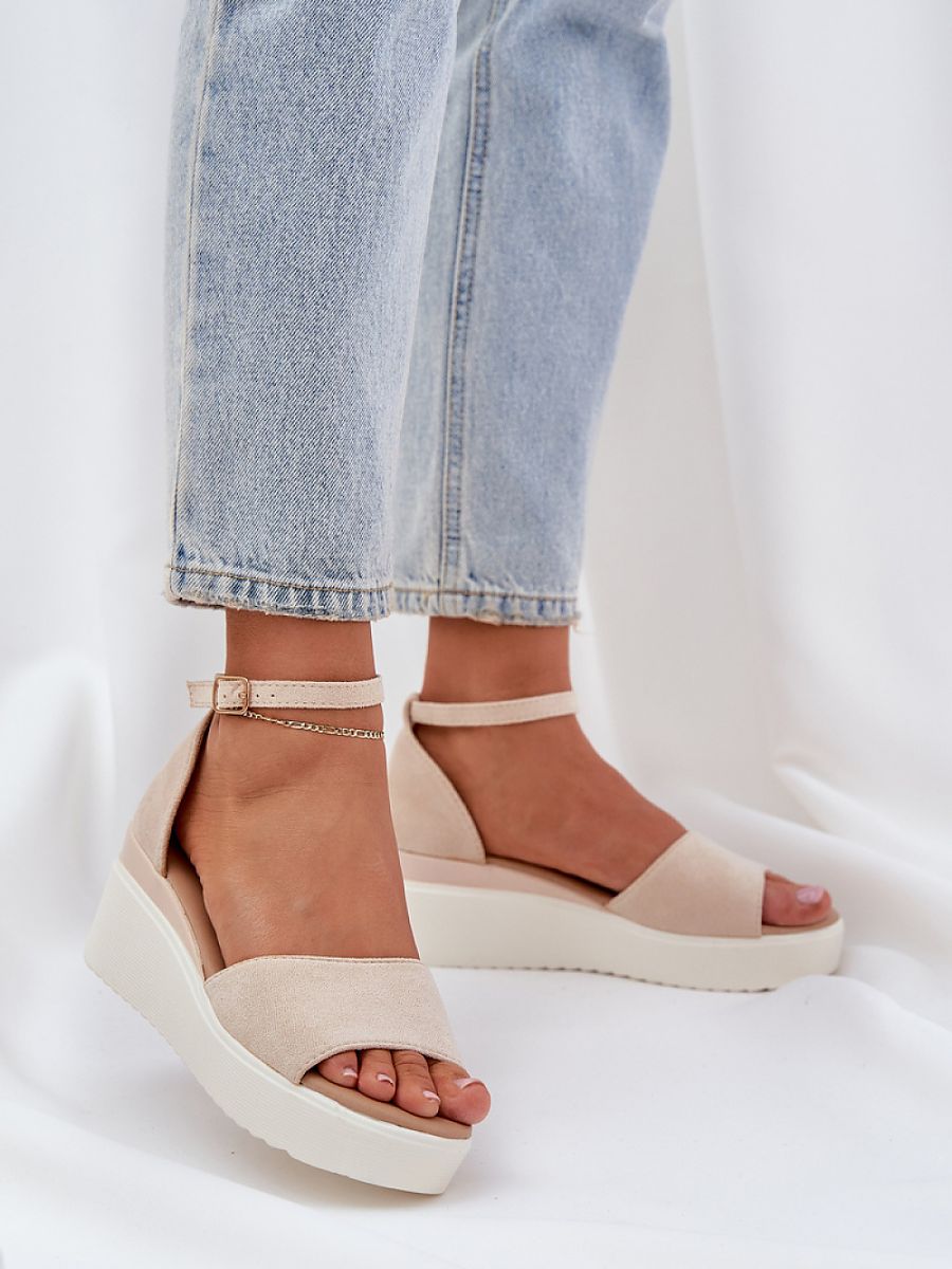 Buskin model 210147 Step in style