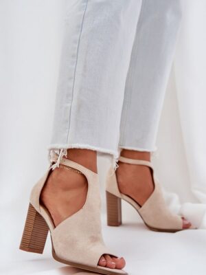 Heel sandals model 210153 Step in style