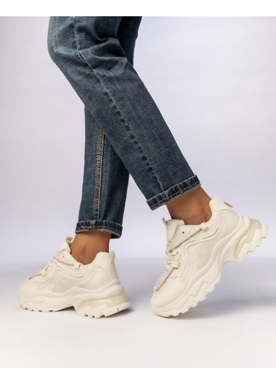 Sport Shoes model 210589 Inello