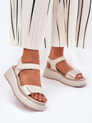 Sandals model 210691 Step in style