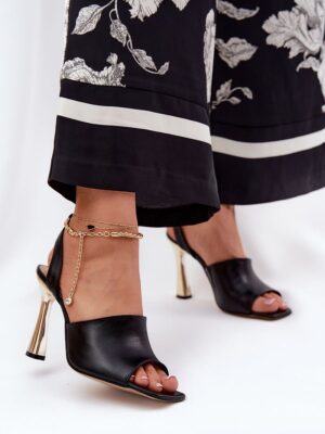 Heel sandals model 211371 Step in style