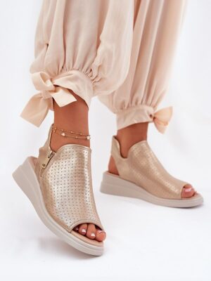 Buskin model 211946 Step in style